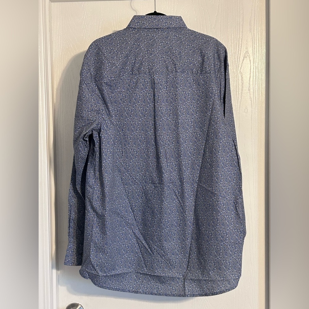 Wrangler Blue Paisley Rodeo Concert Large button up - Picture 5 of 6